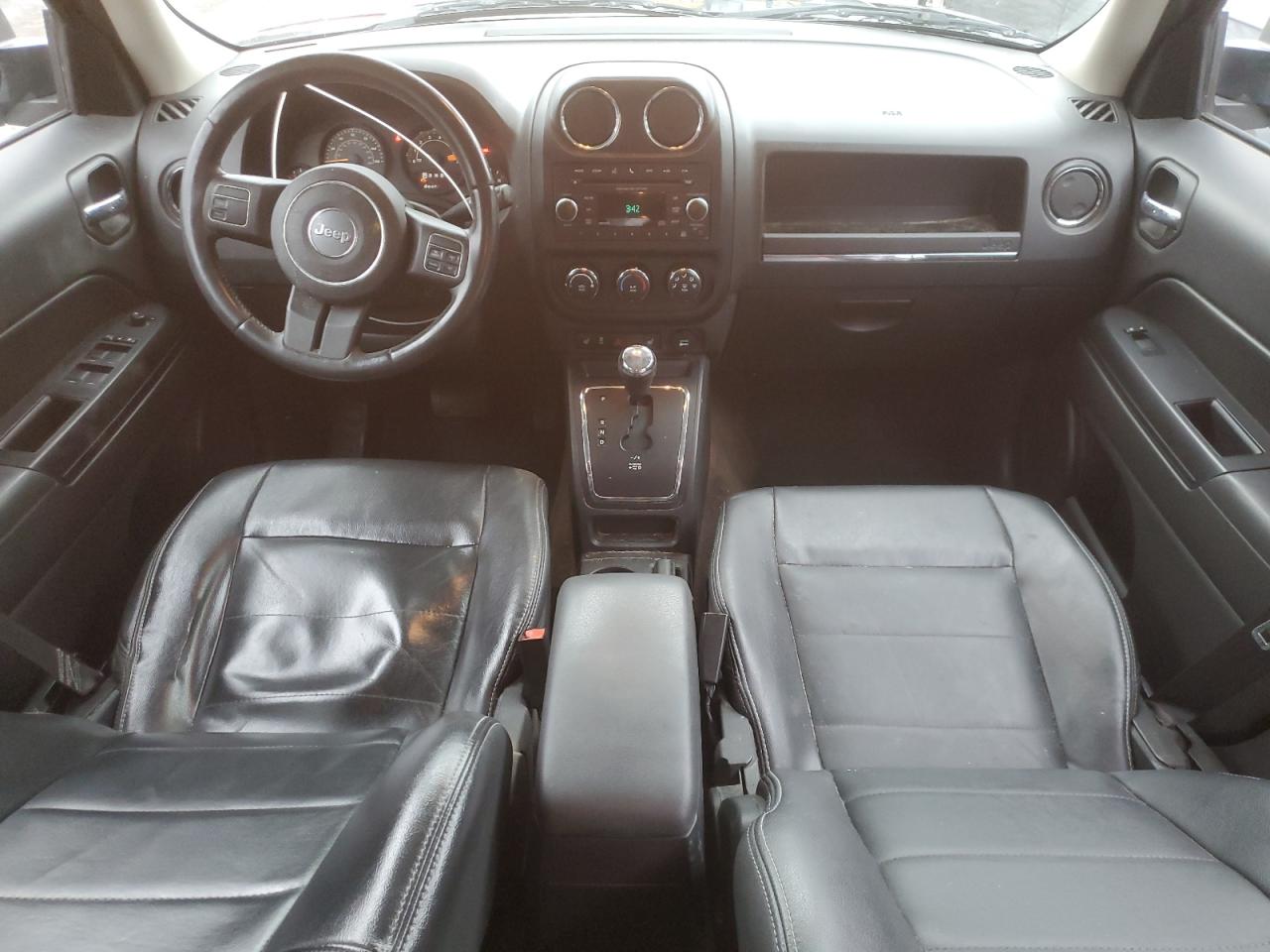2014 Jeep Liberty (Patriot) - Image 8