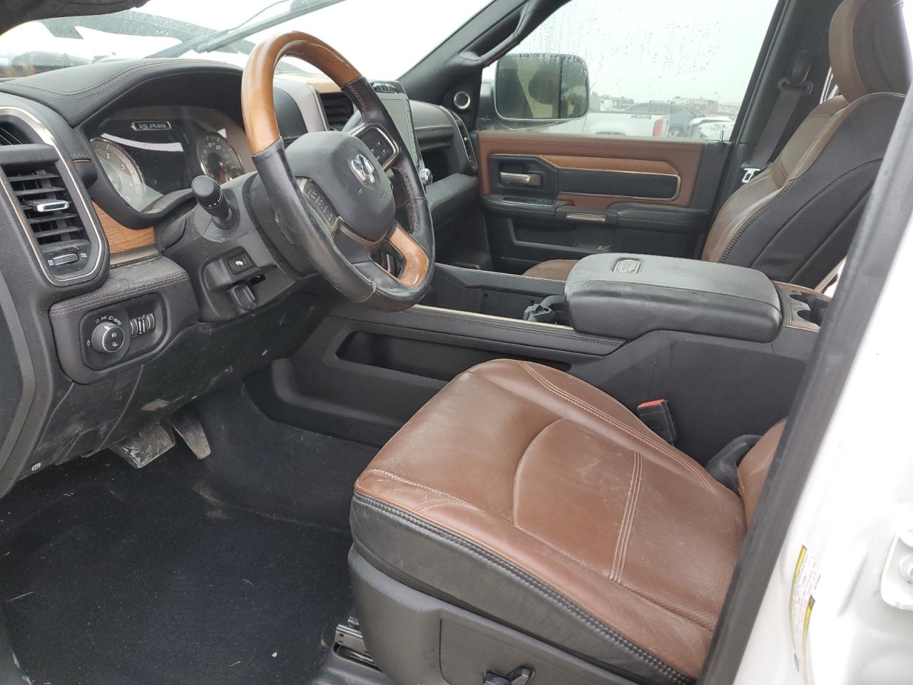 2019 RAM 2500 - Image 7