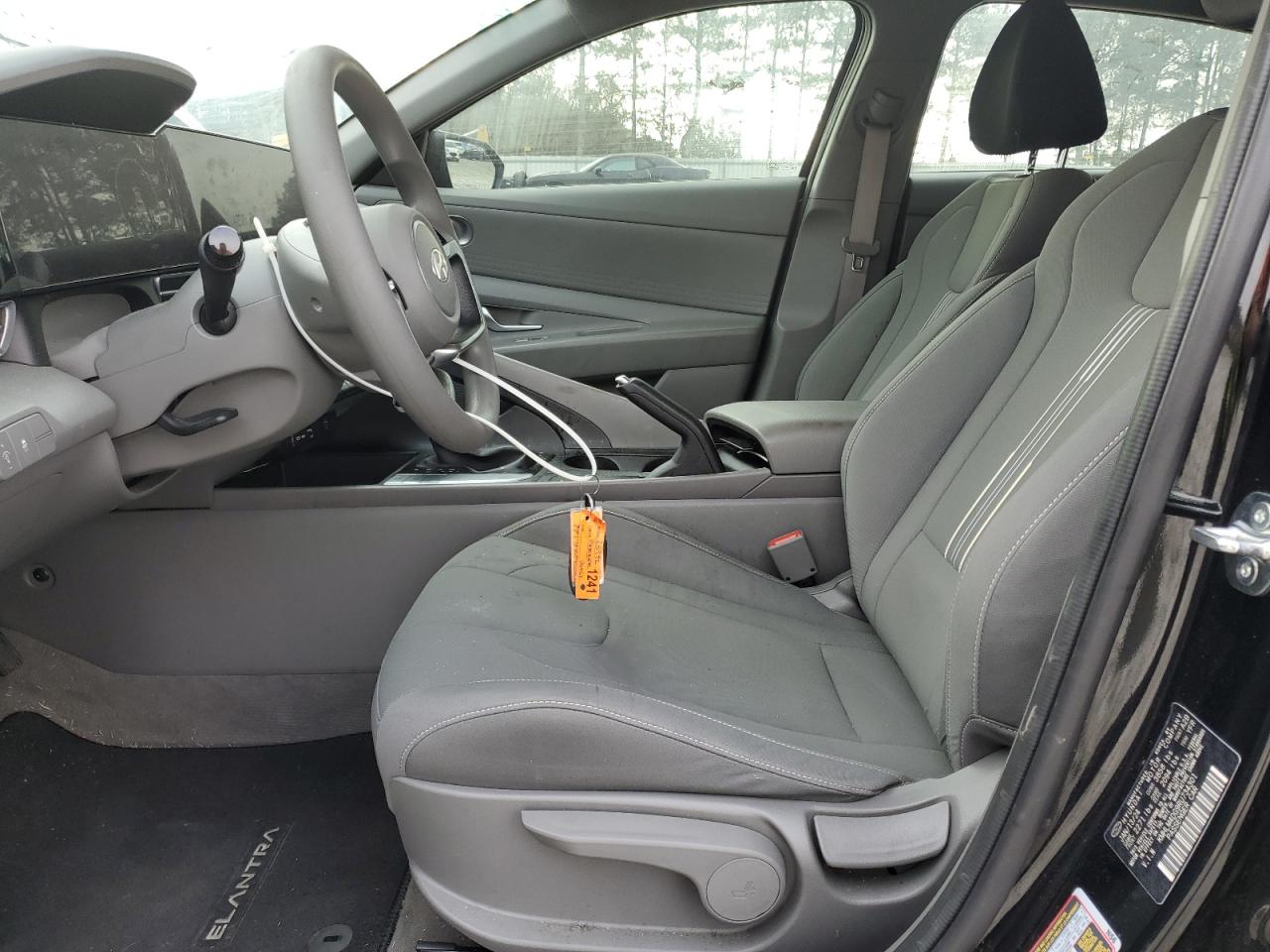 2024 Hyundai Elantra - Image 7