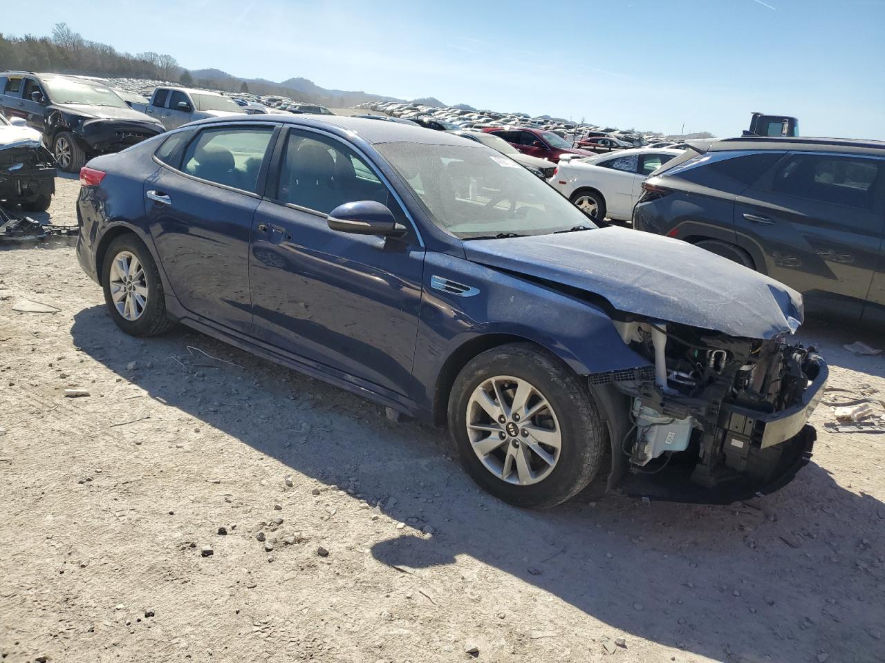 2016 Kia Optima - Image 4