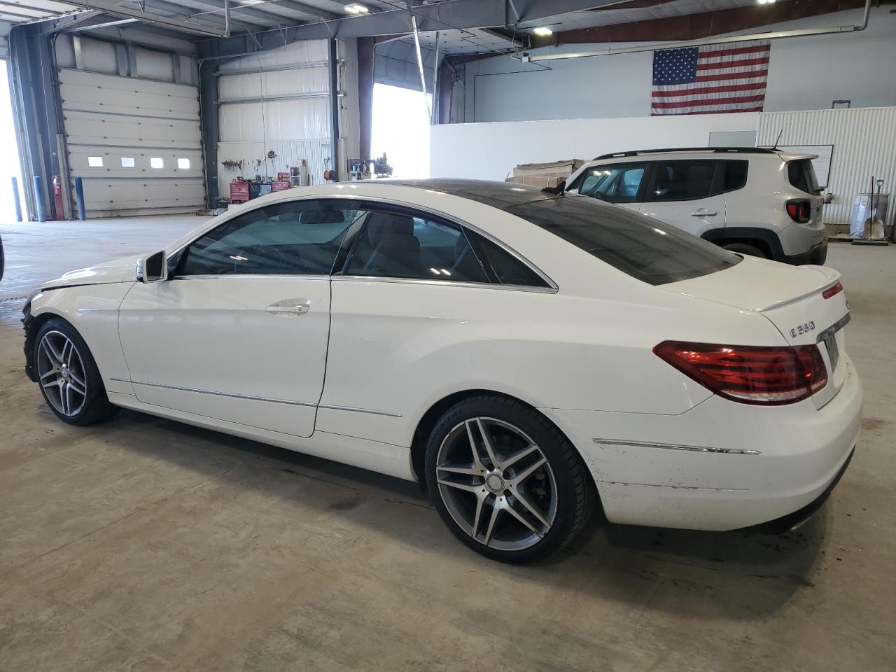 2014 Mercedes-Benz E-klasse - Image 2