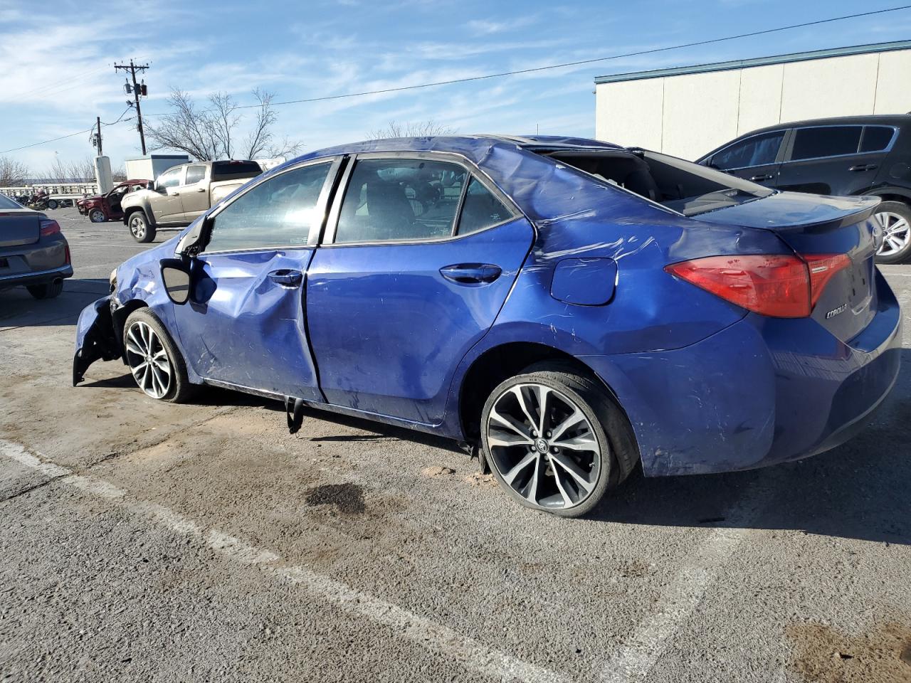 2017 Toyota Corolla - Image 2