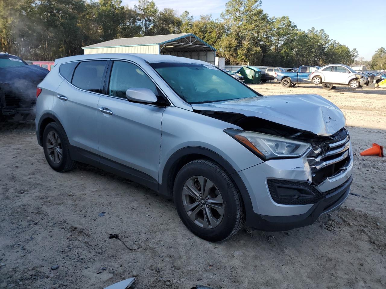 2015 Hyundai Santa Fe - Image 4