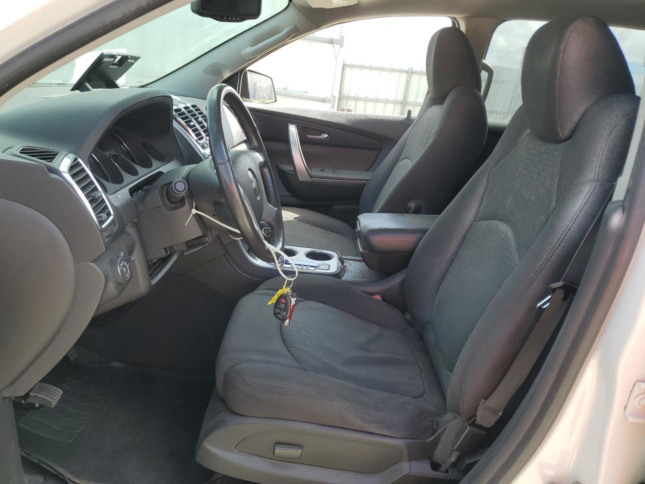 2010 GMC Acadia - Image 7