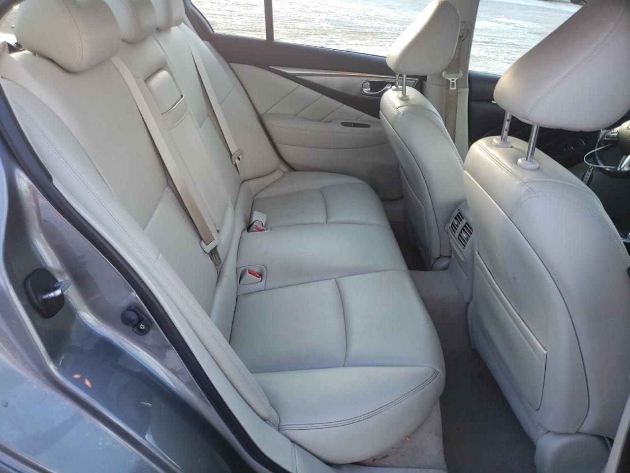 2014 Infiniti Q50 - Image 10