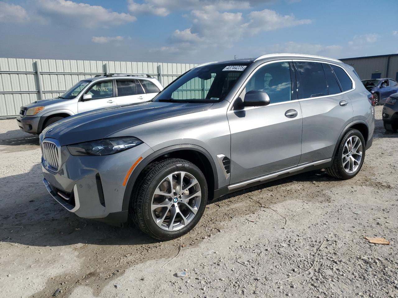 2024 BMW X5 - Image 1
