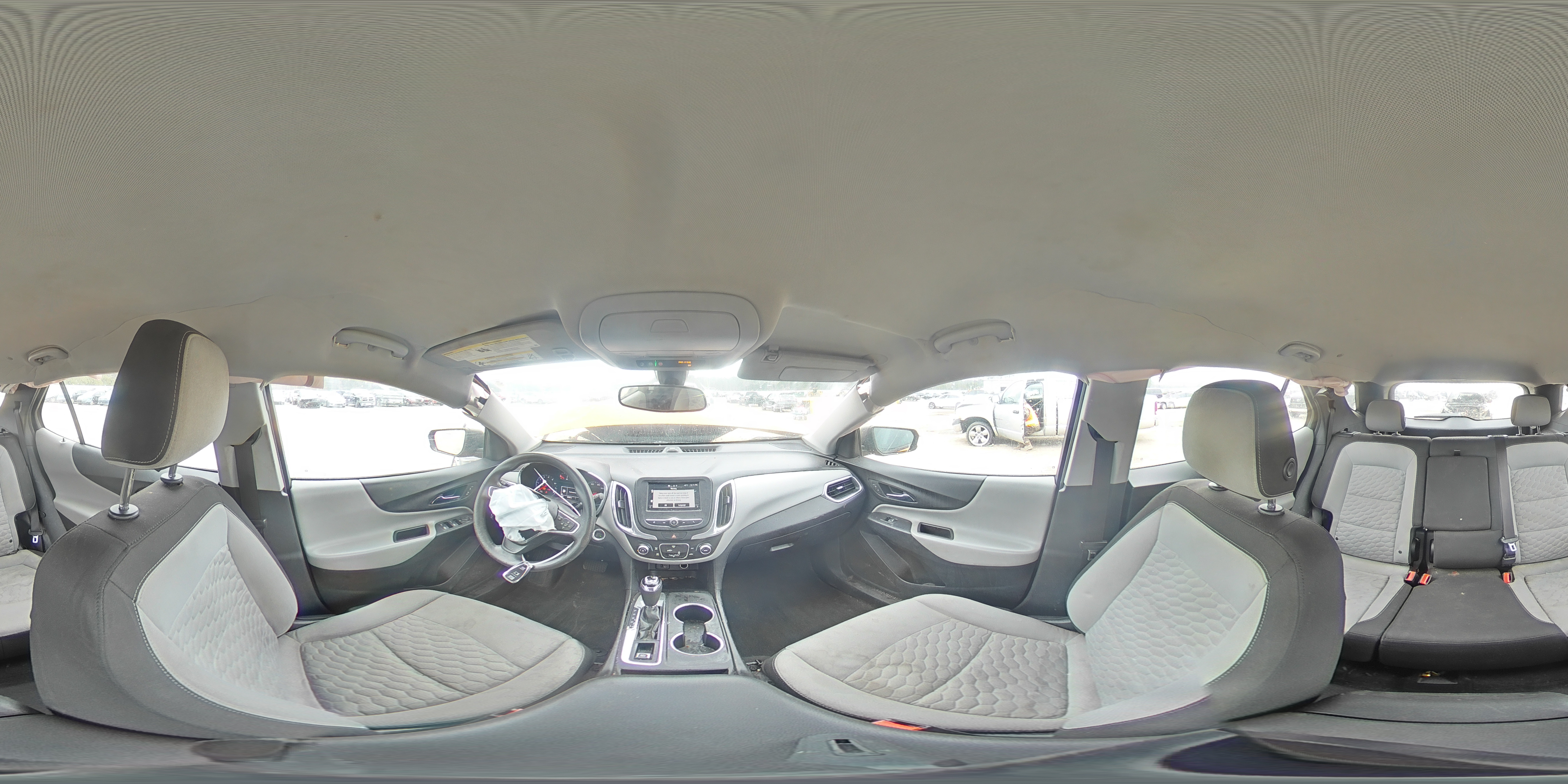 2018 Chevrolet Equinox - Image 14