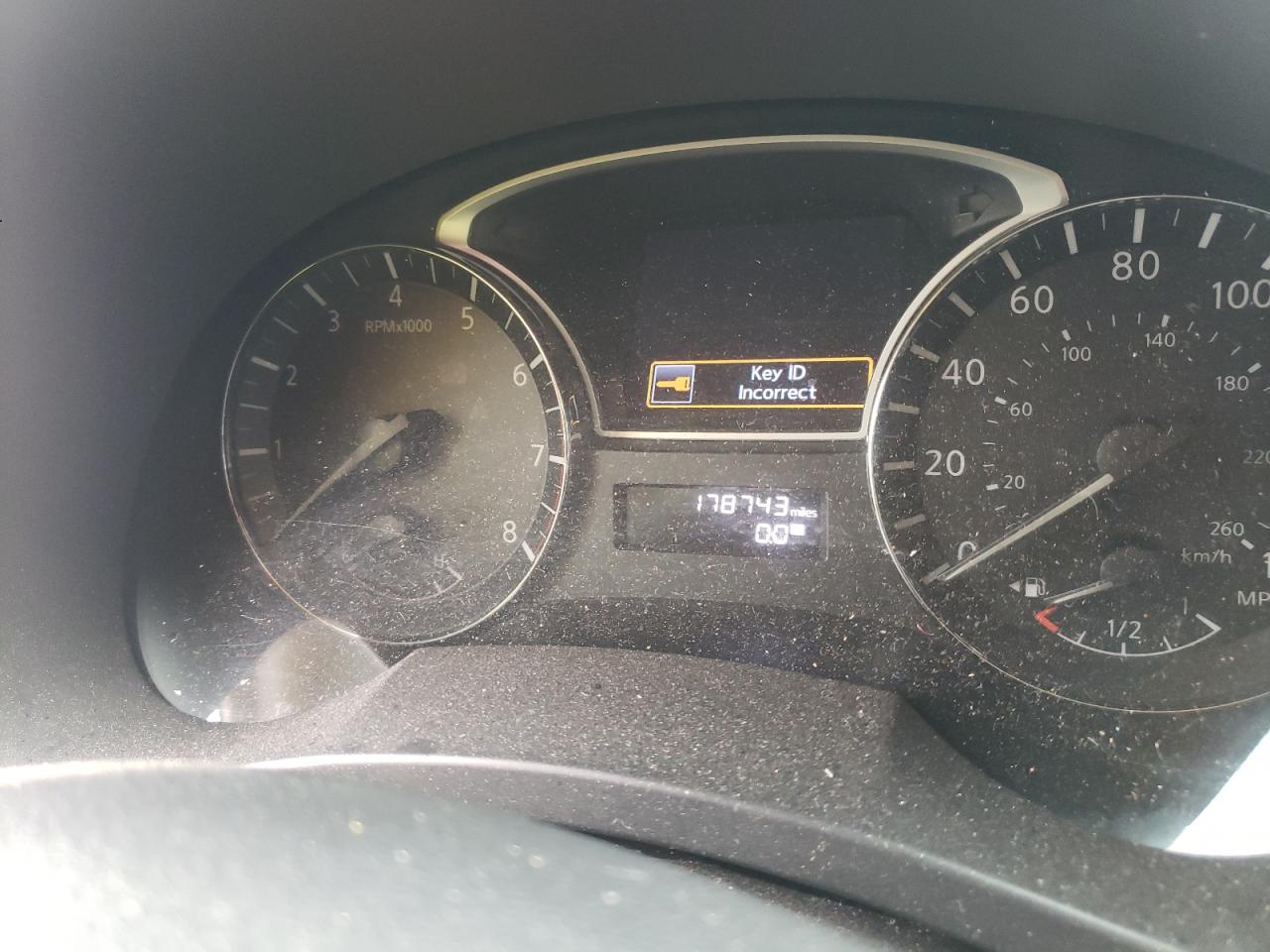 2013 Nissan Altima - Image 9