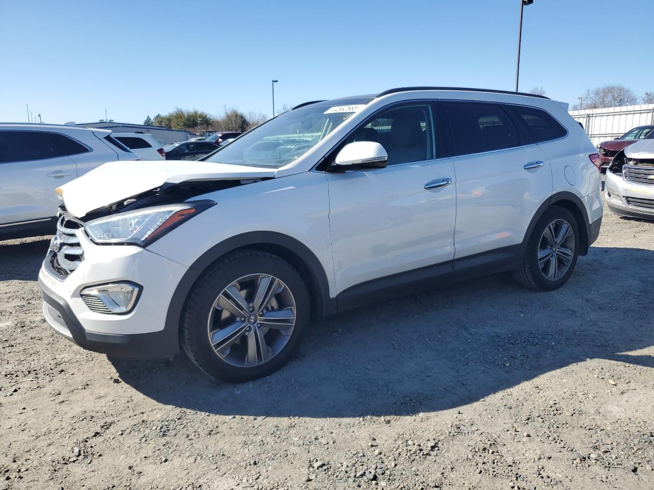 2015 Hyundai Santa Fe - Image 1