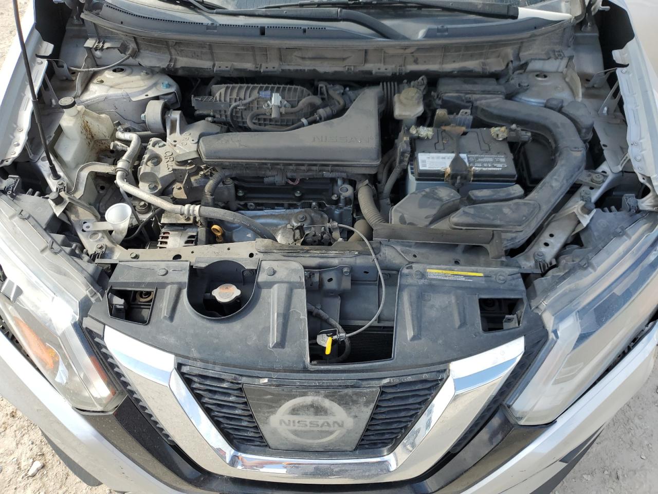 2017 Nissan Rogue - Image 13