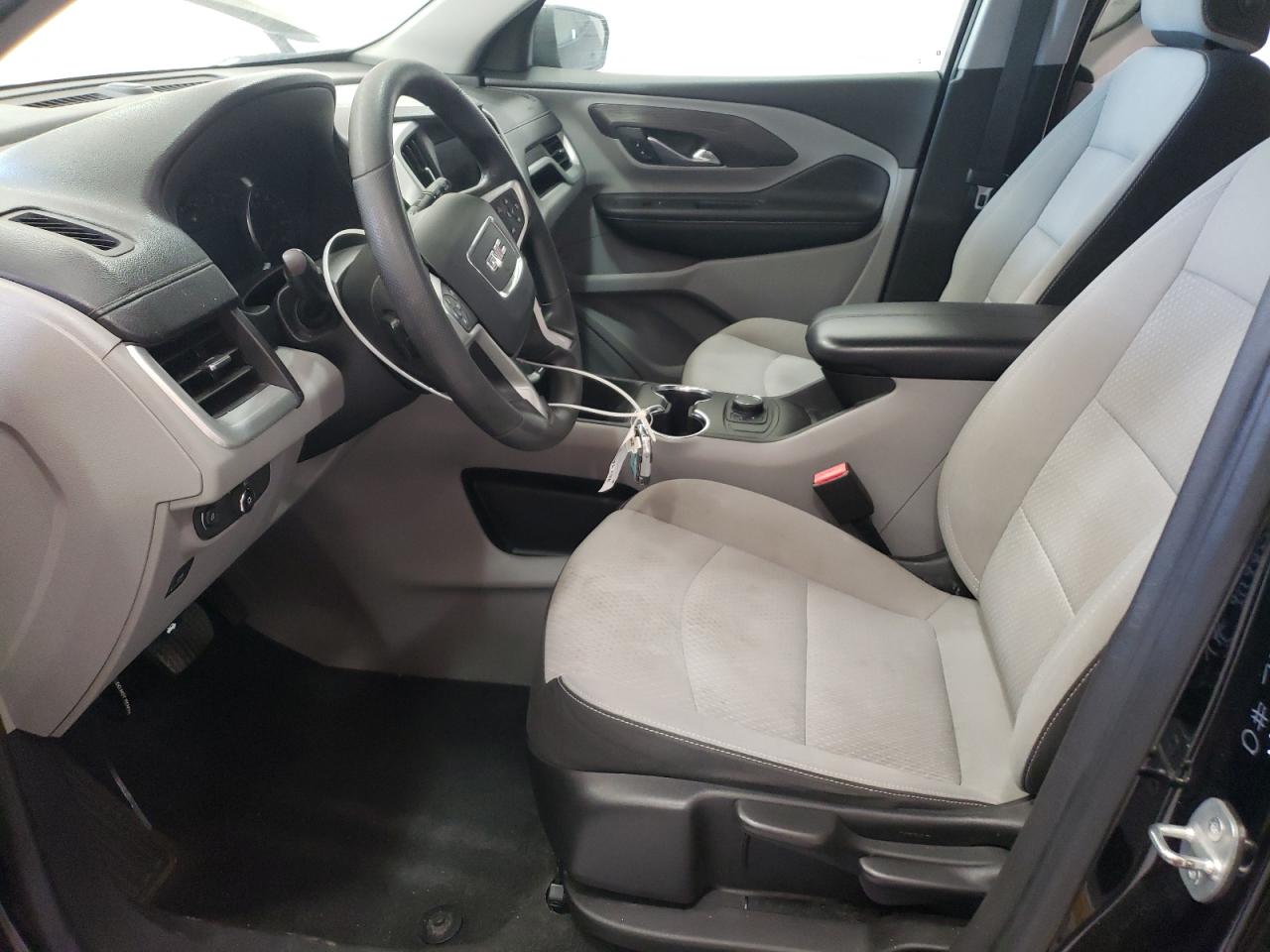 2022 GMC Terrain - Image 7
