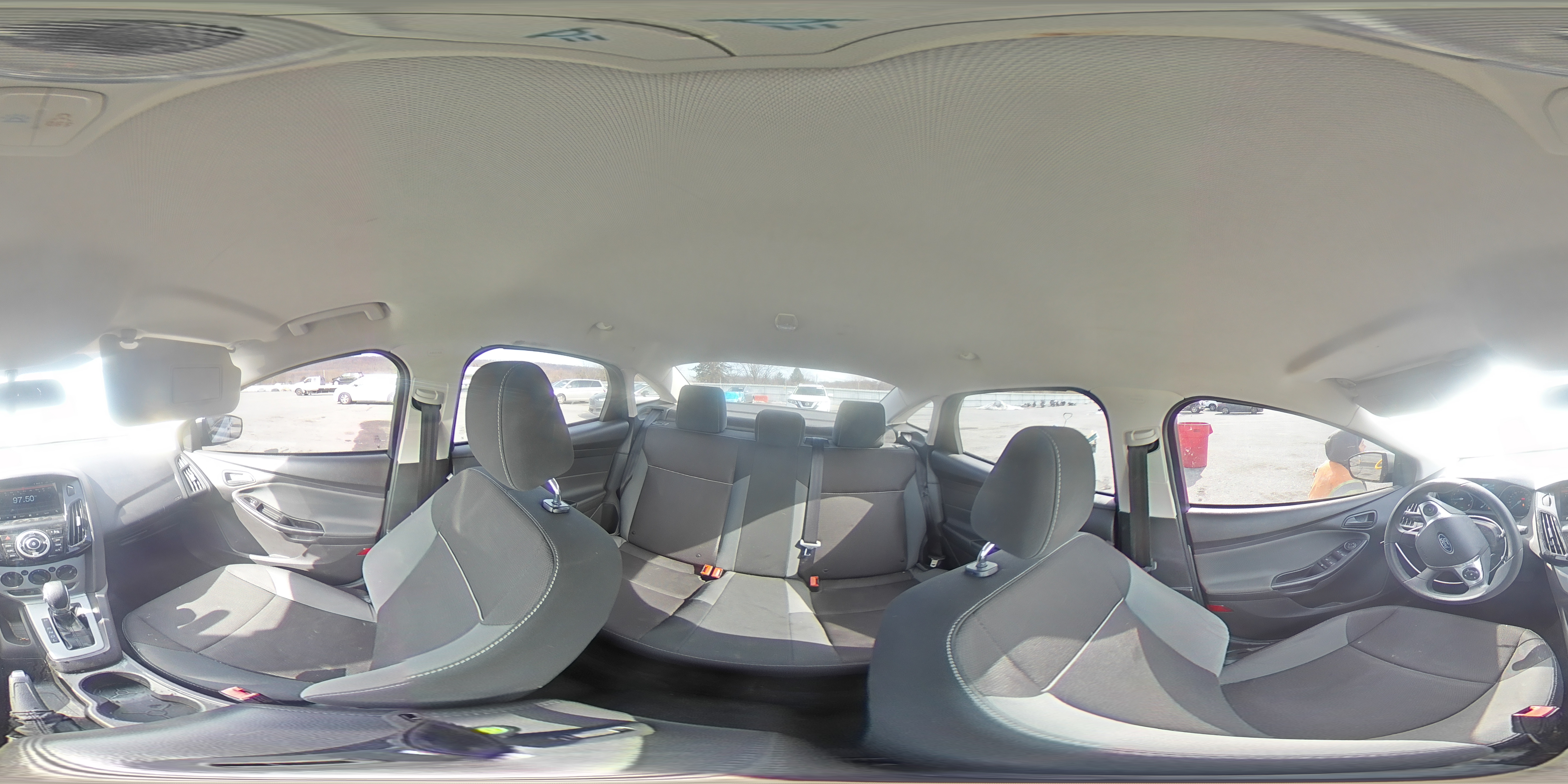 2012 Ford Focus - Image 13