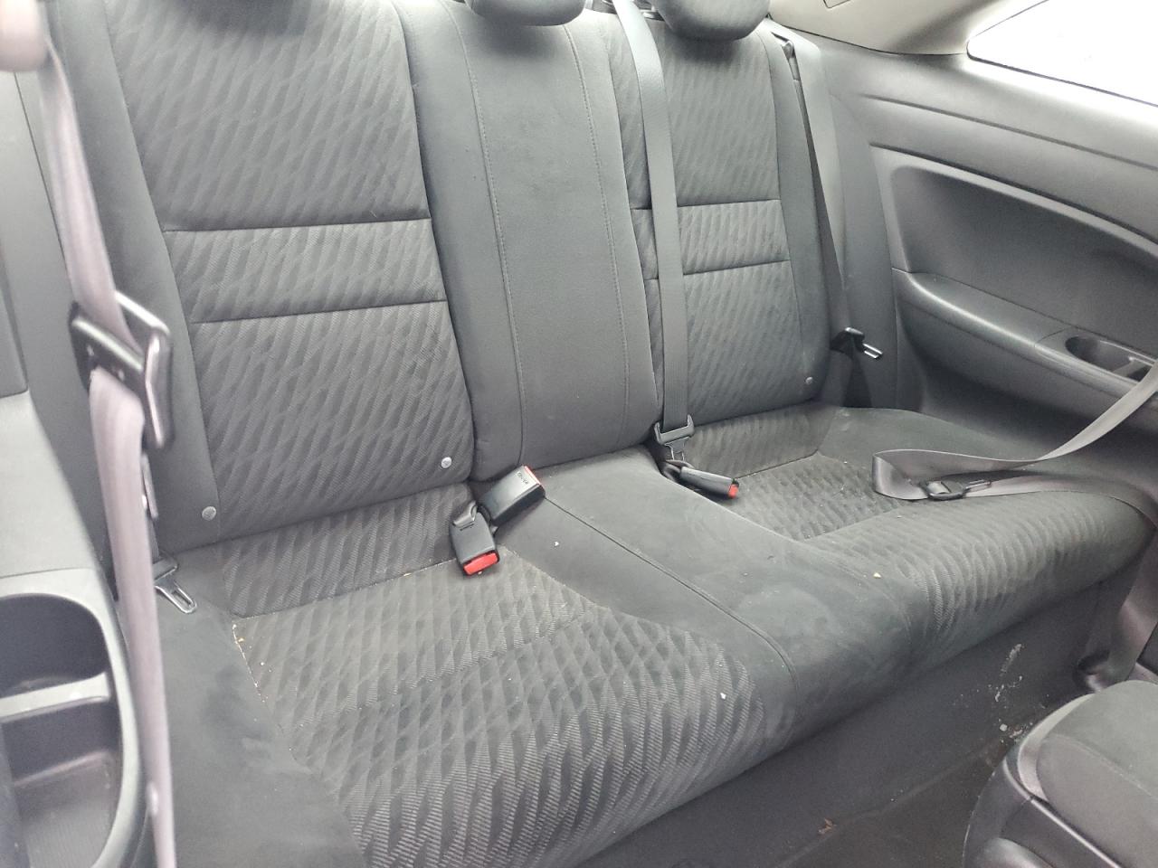 2011 Honda Civic - Image 10