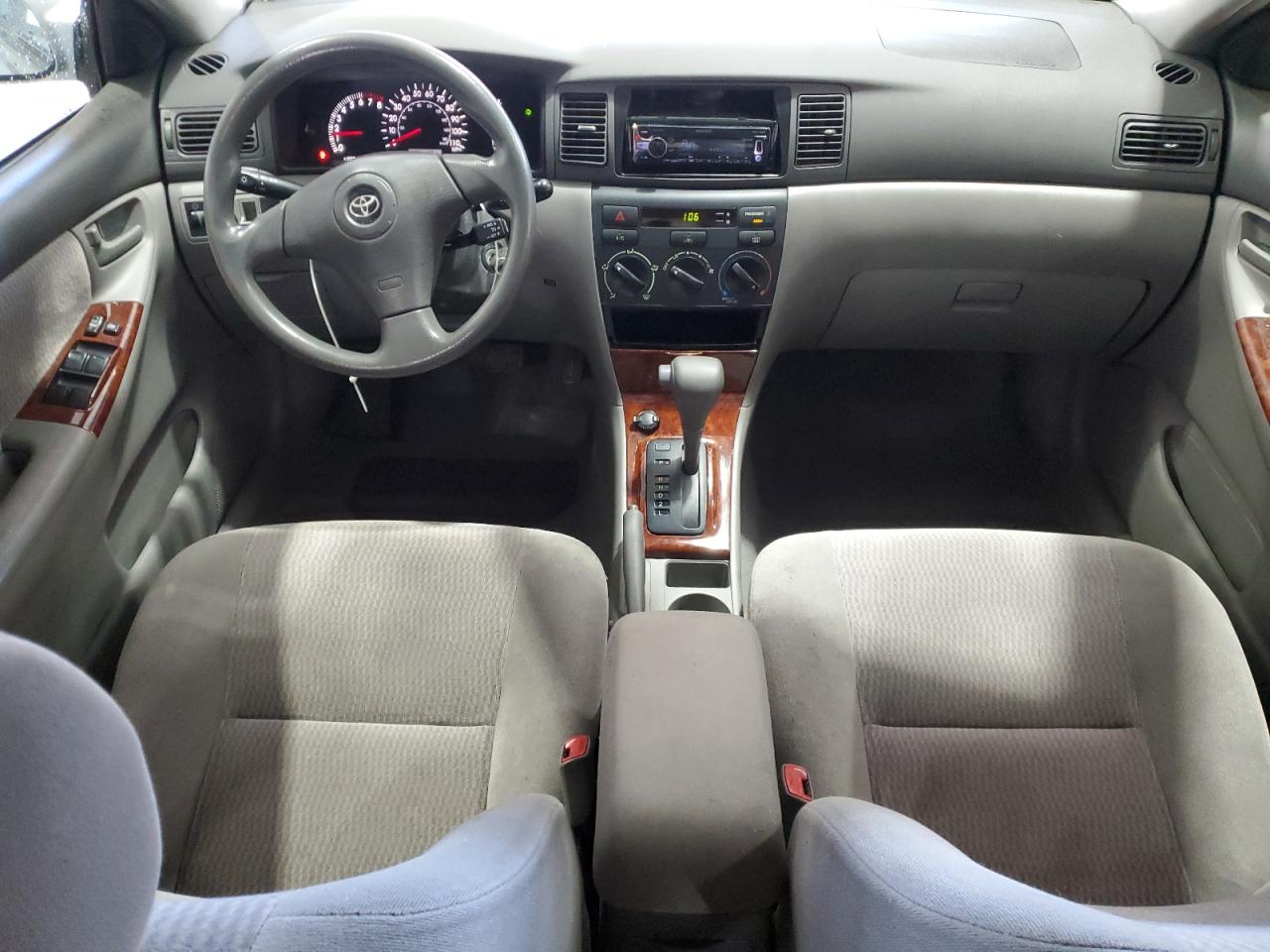 2006 Toyota Corolla - Image 8