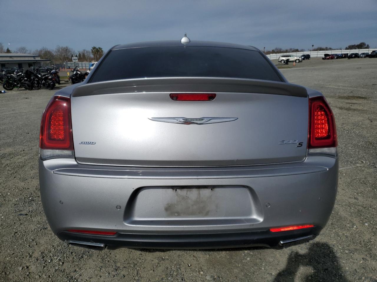 2018 Chrysler 300 - Image 6