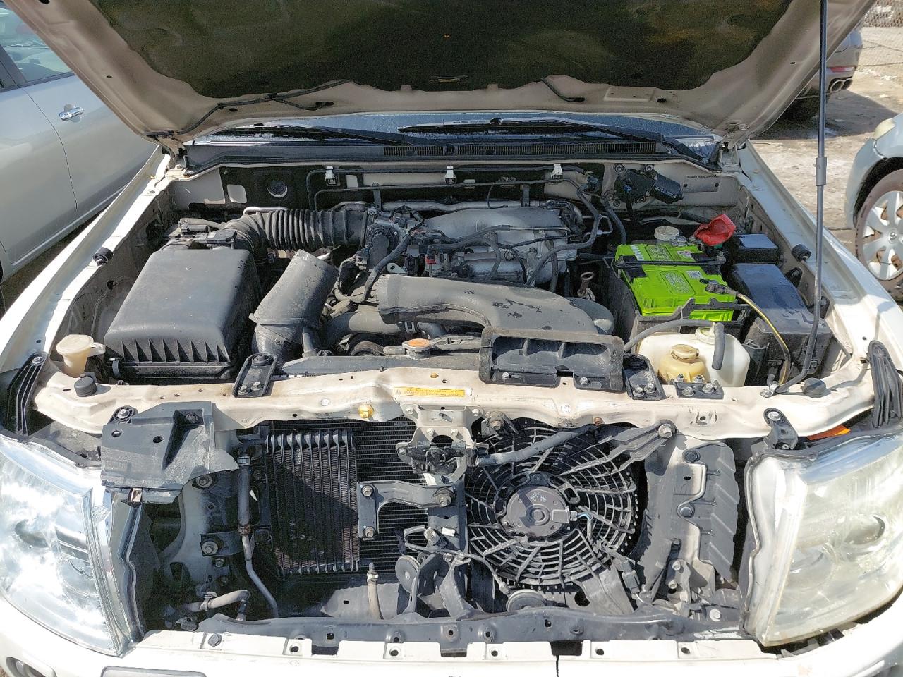 JMYLRV95WBJ705287 - 2011 Mitsubishi Pajero - #44866275