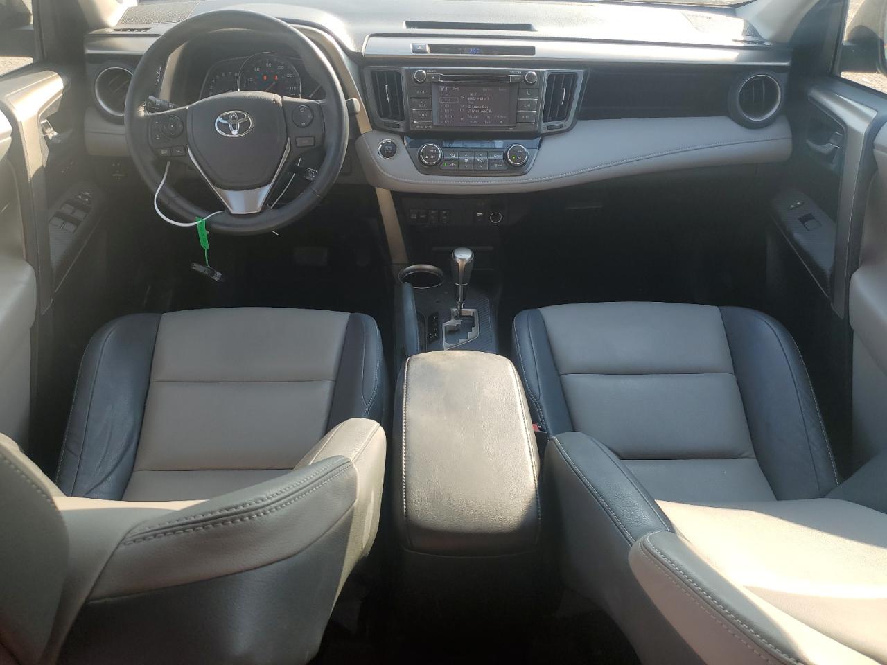 2013 Toyota RAV 4 - Image 8