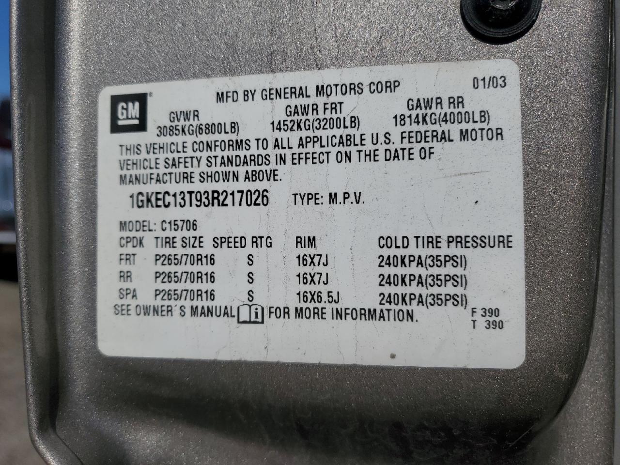 2003 GMC Yukon - Image 12