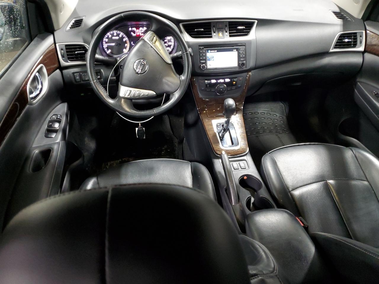2015 Nissan Sentra - Image 8