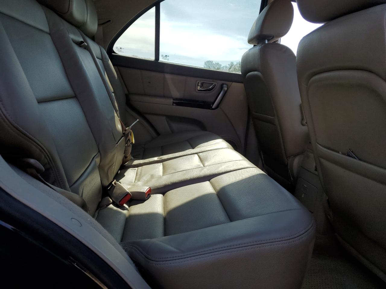 2007 Kia Sorento - Image 11