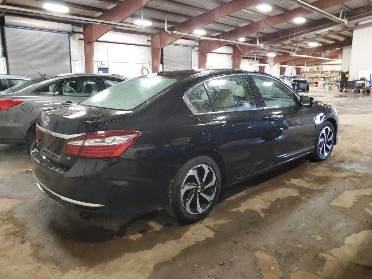 2017 Honda Accord - Image 3