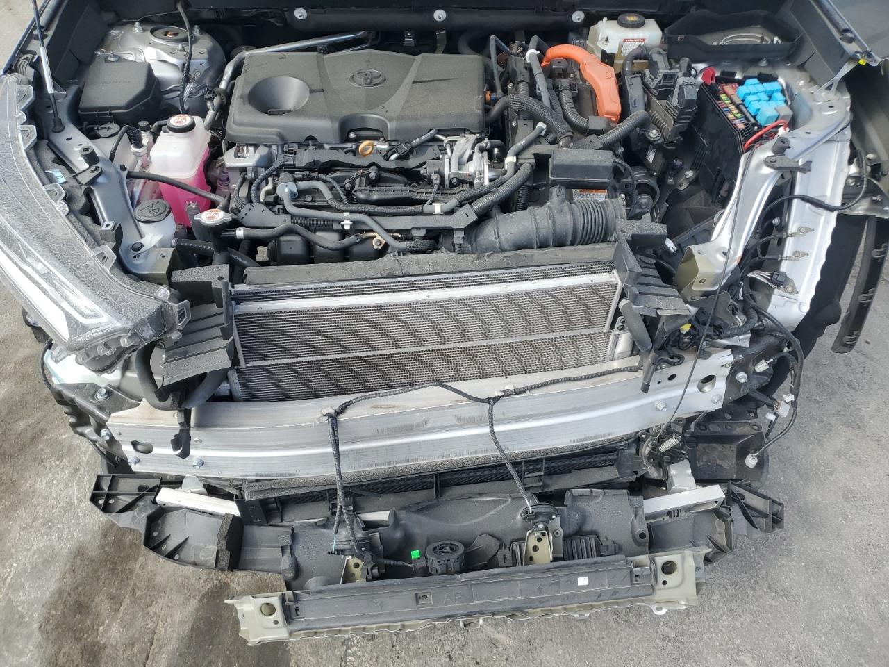 2019 Toyota RAV 4 - Image 12
