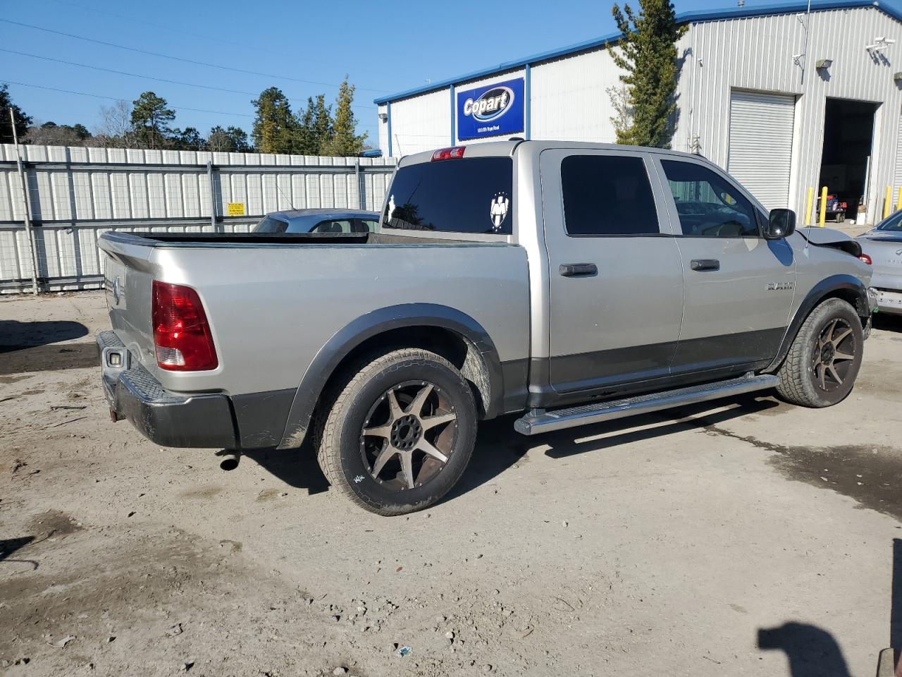 2009 Dodge RAM - Image 3