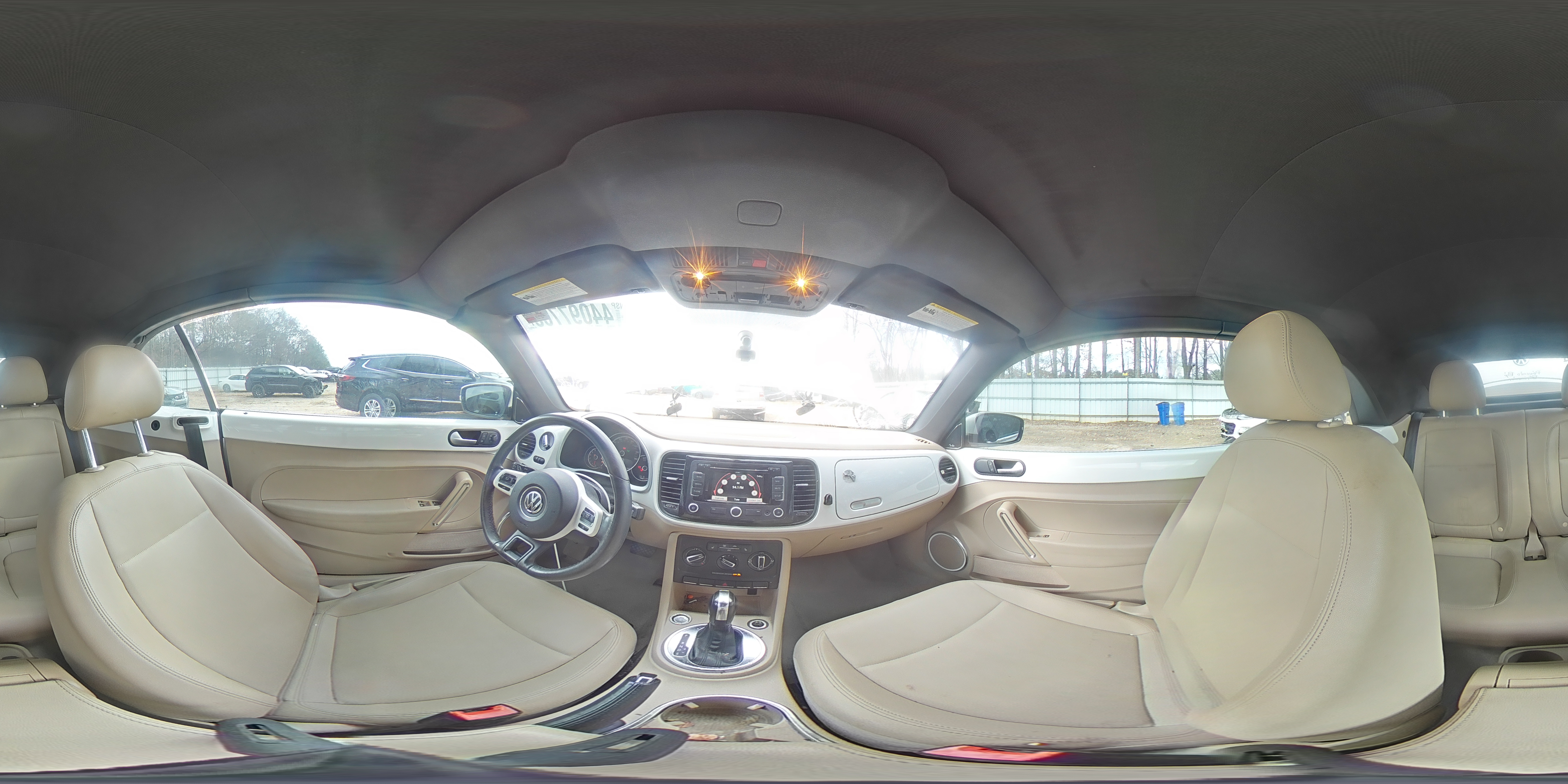 2014 Volkswagen Beetle - Image 13