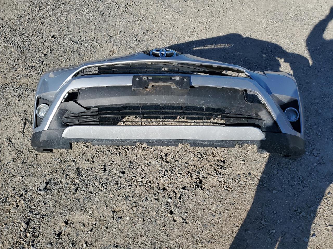 2016 Toyota RAV 4 - Image 12