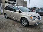 2016 Chrysler Town & Country Touring за продажба в Fredericksburg, VA - Minor Dent/Scratches