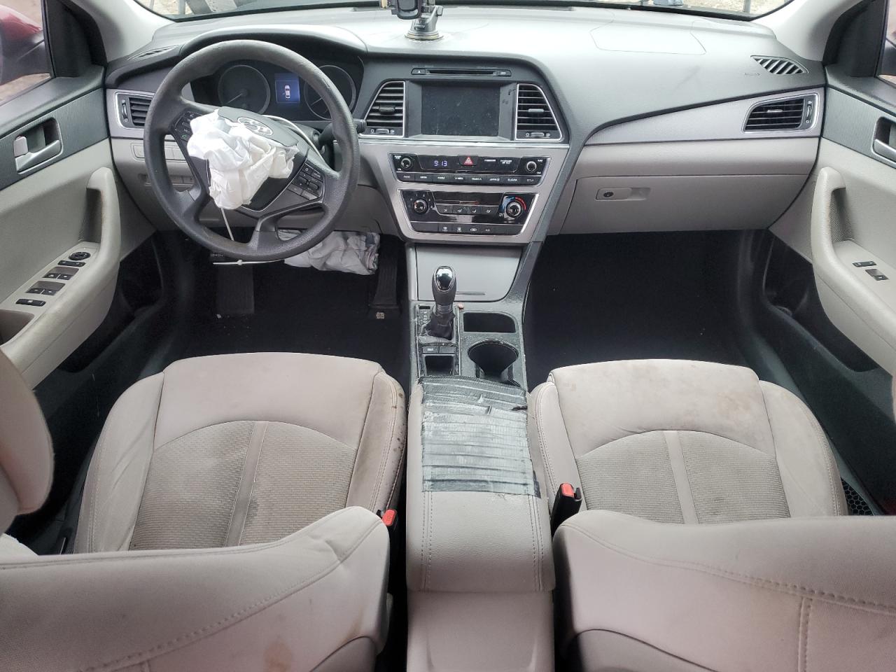 2016 Hyundai Sonata - Image 8