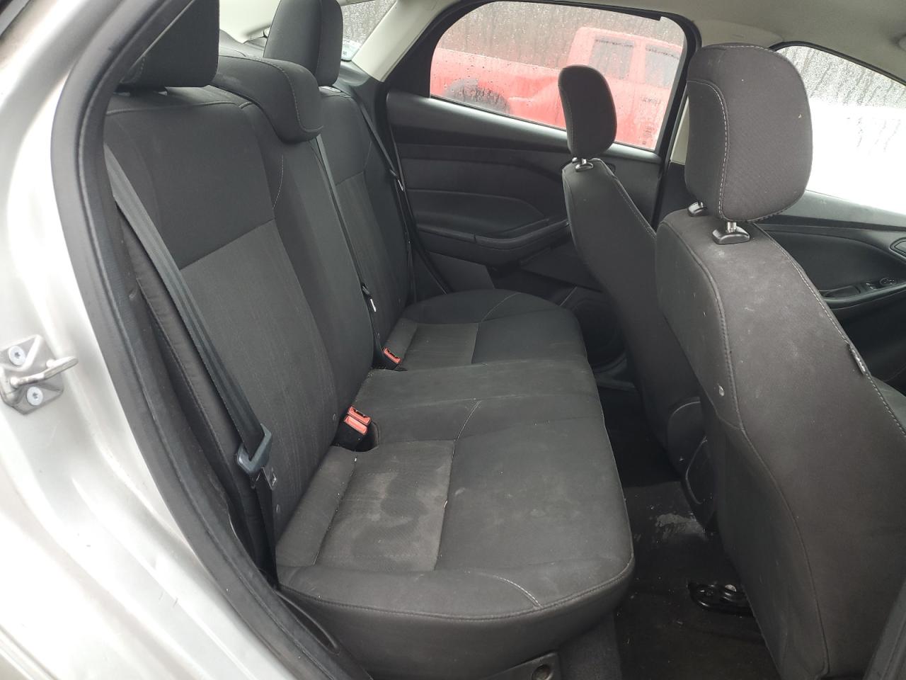 2016 Ford Focus - Image 10
