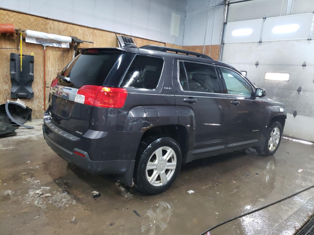 2014 GMC Terrain - Image 3