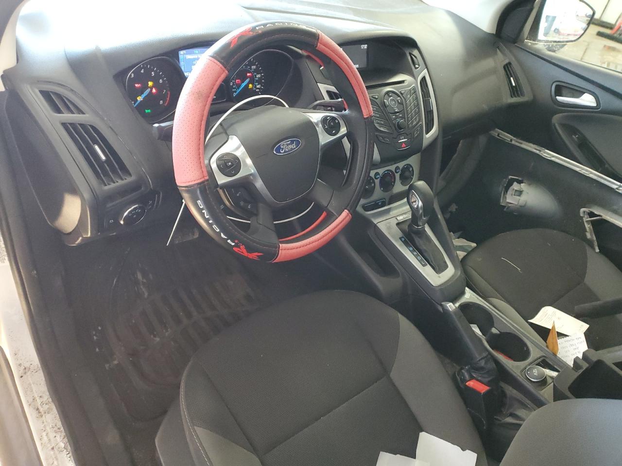 2014 Ford Focus - Image 8
