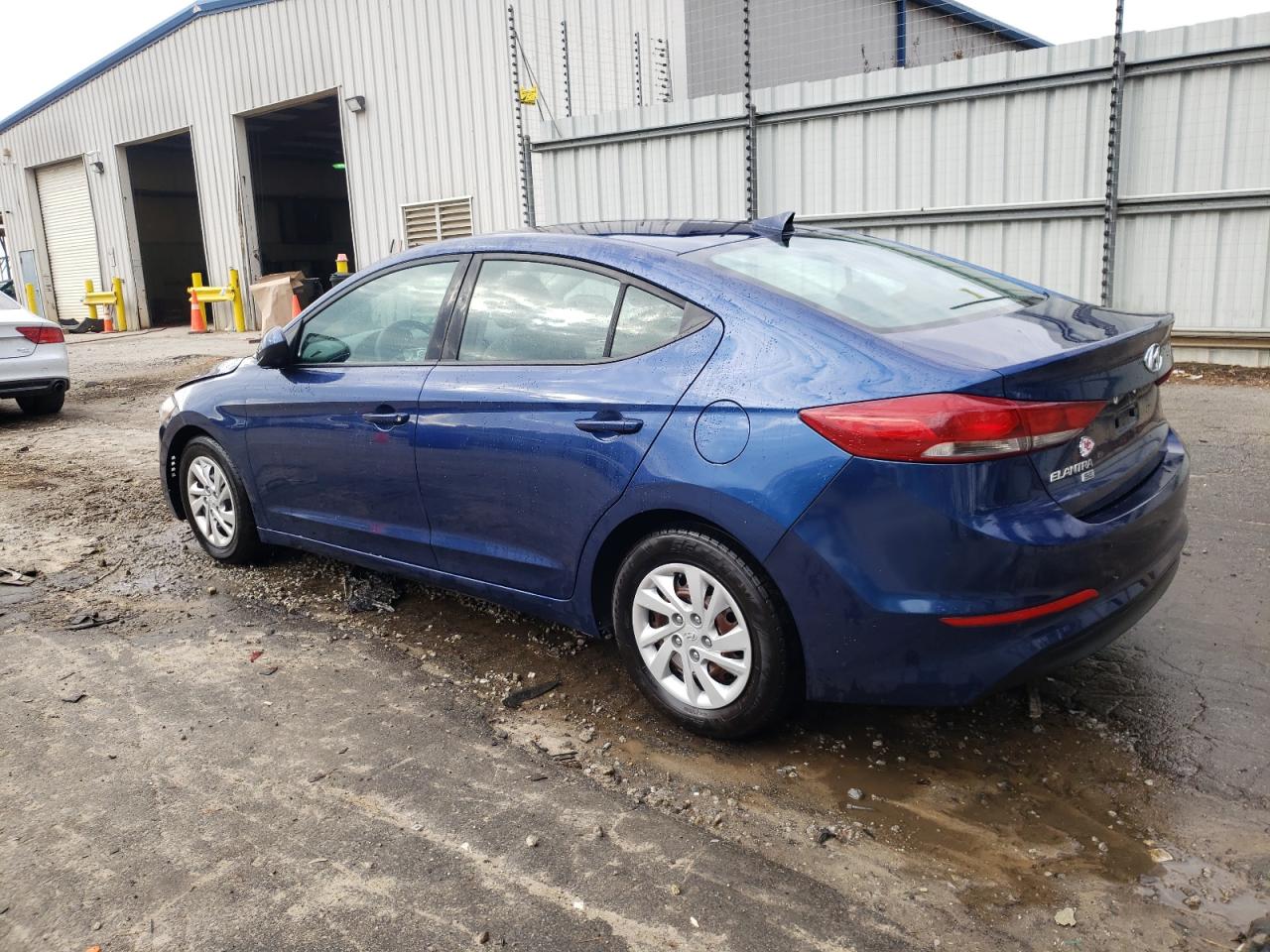2017 Hyundai Elantra - Image 2