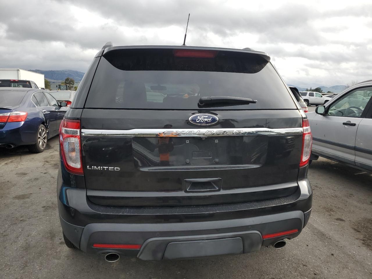 2015 Ford Explorer - Image 6
