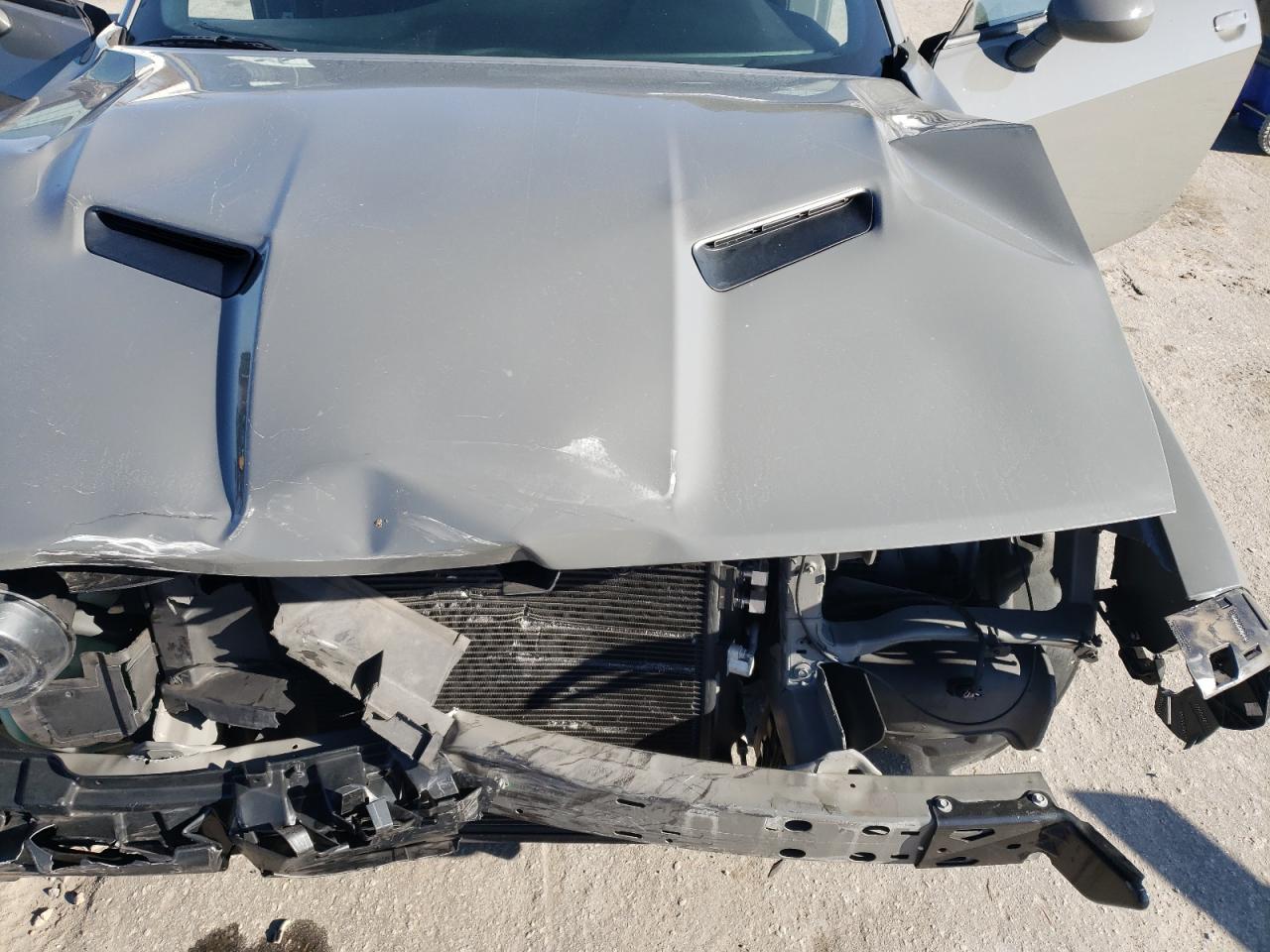 2018 Dodge Challenger - Image 11
