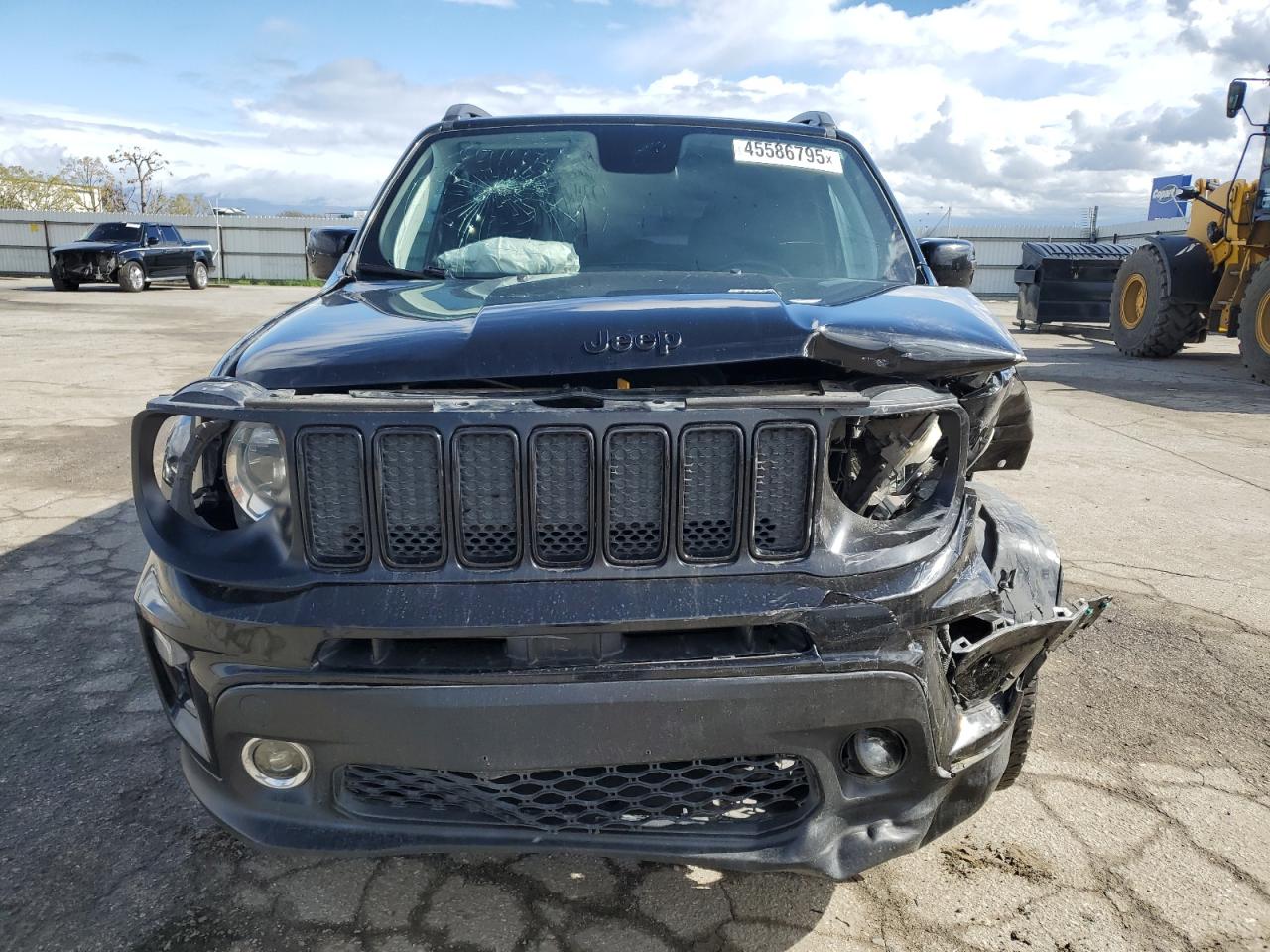 2019 Jeep Renegade - Image 5