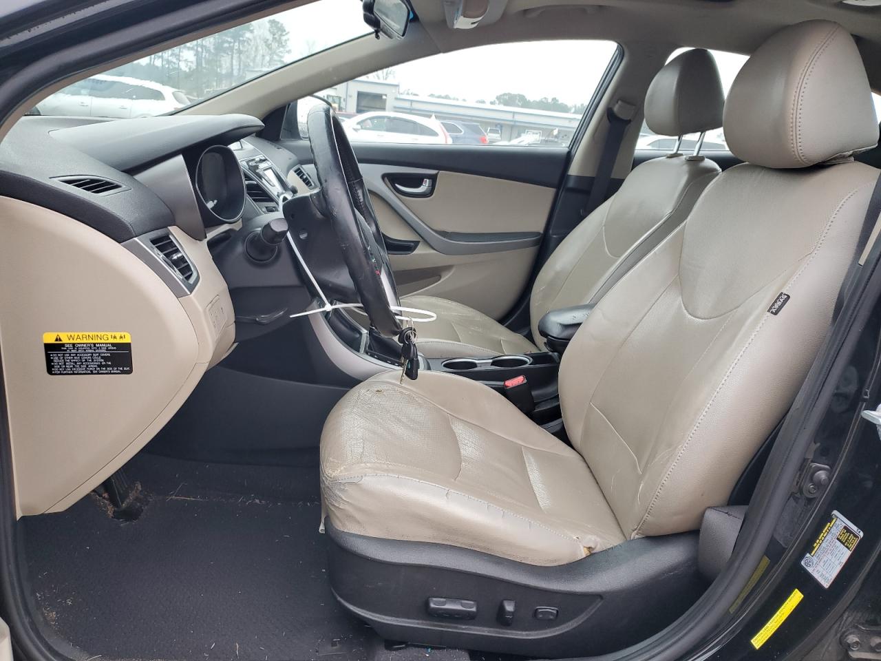 2014 Hyundai Elantra - Image 7