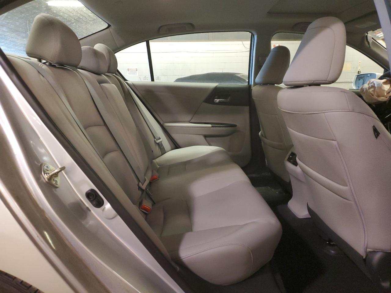 2015 Honda Accord - Image 10