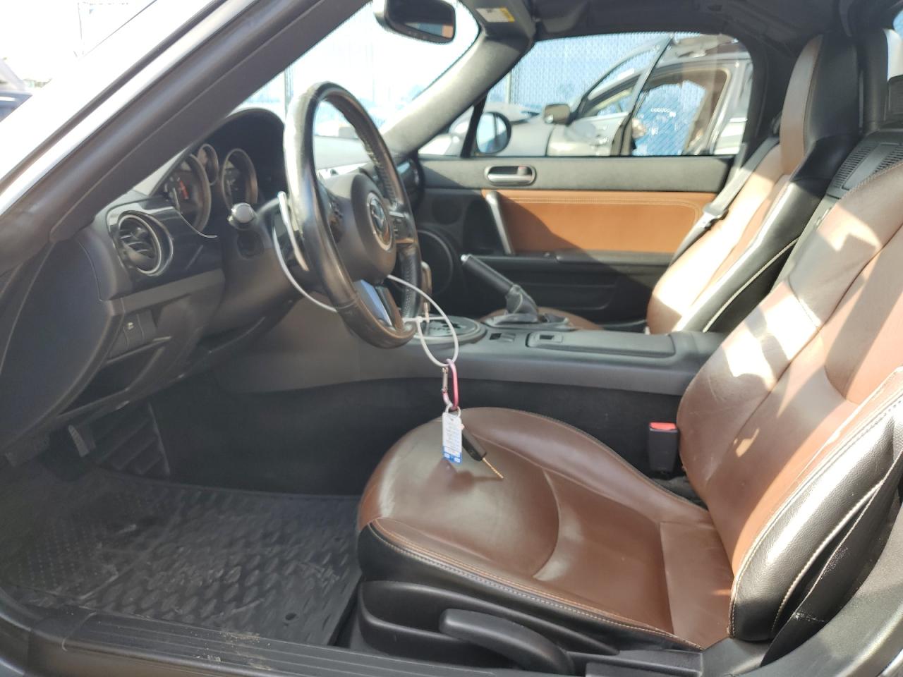2015 Mazda MX-5 - Image 7