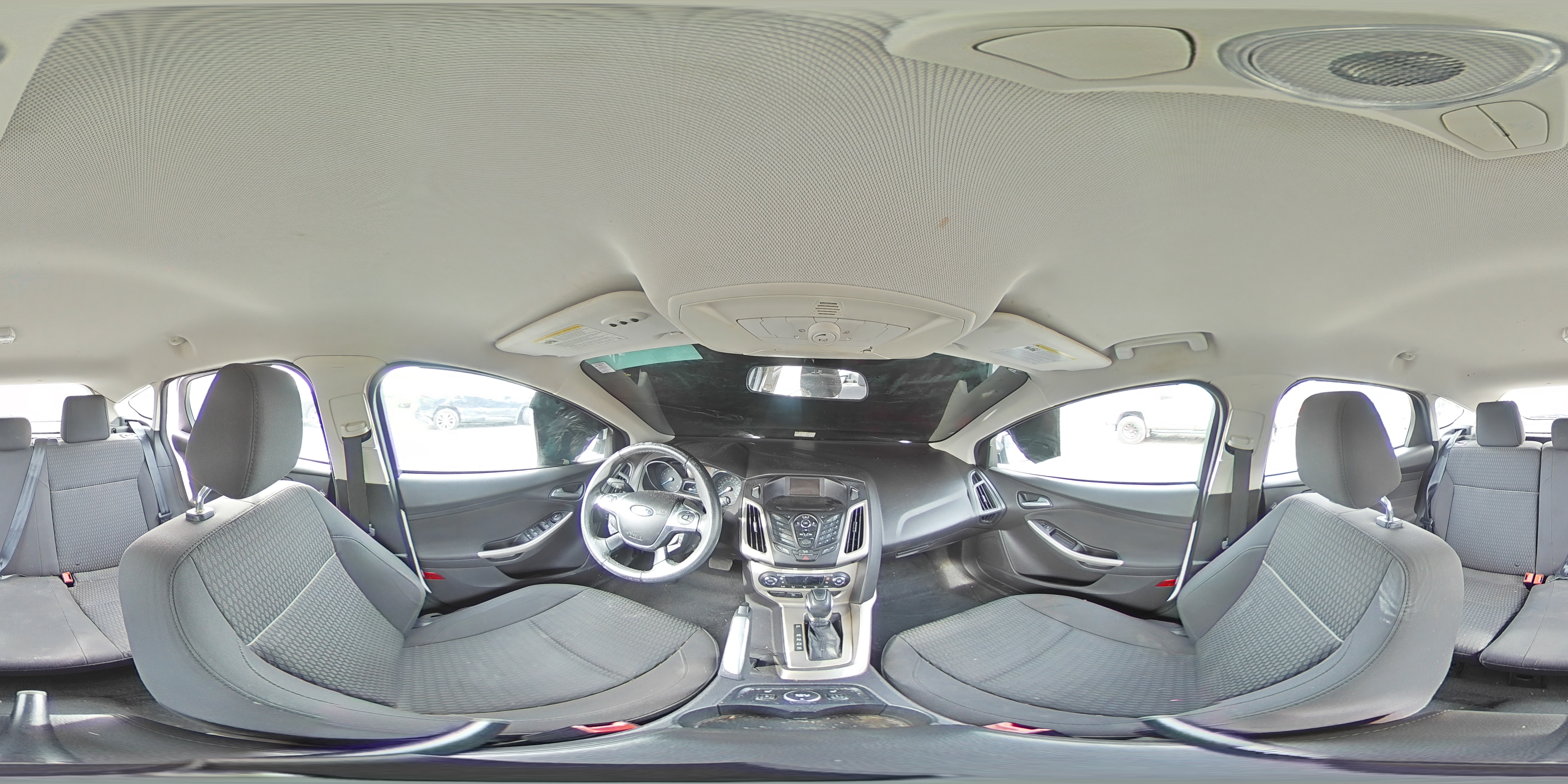 2012 Ford Focus - Image 13