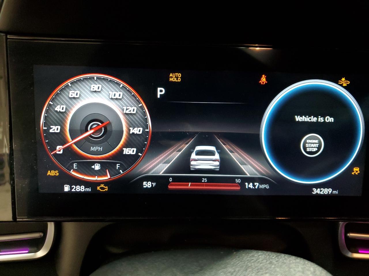 2023 Hyundai Elantra - Image 9