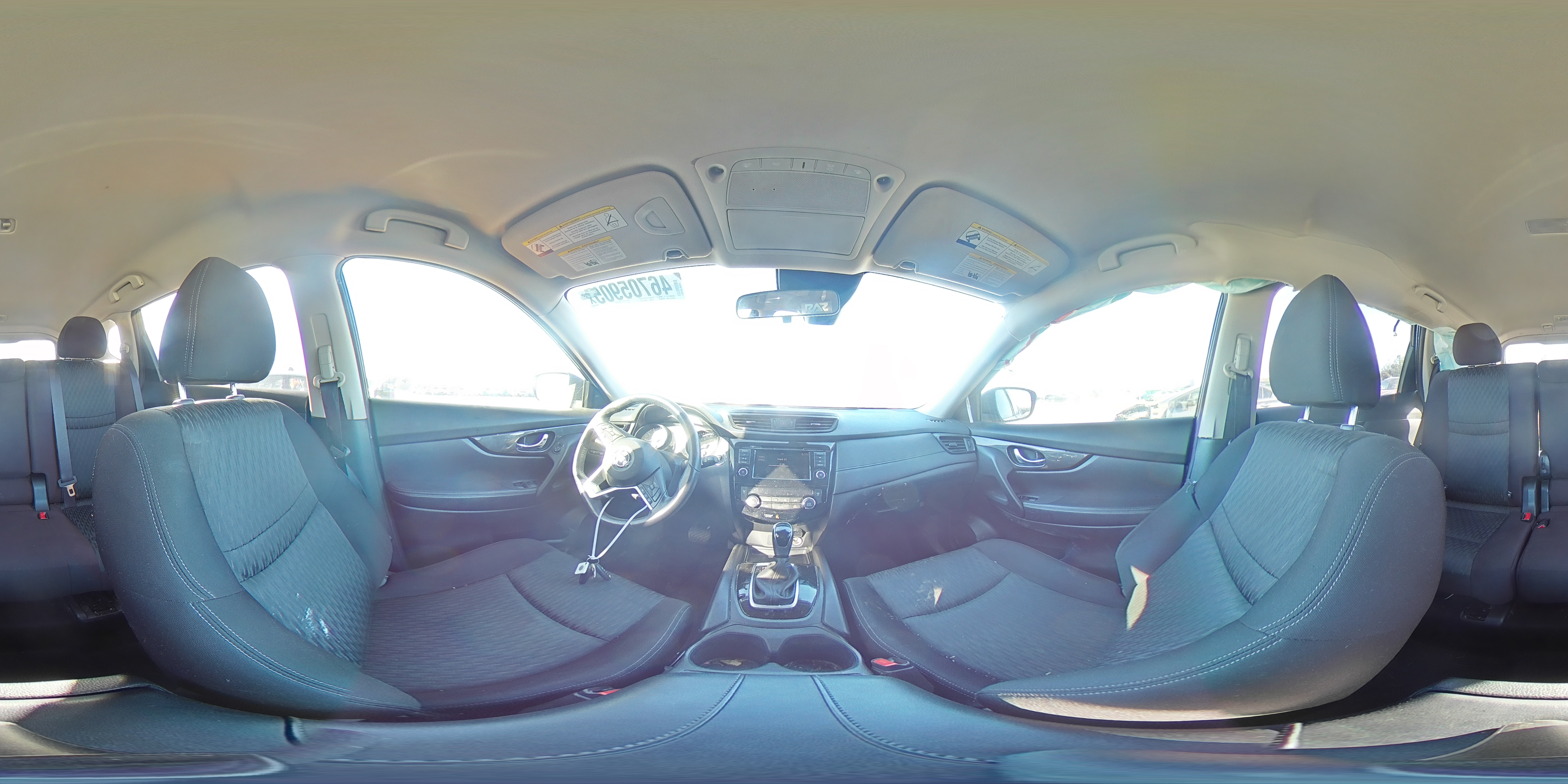 2019 Nissan Rogue - Image 14