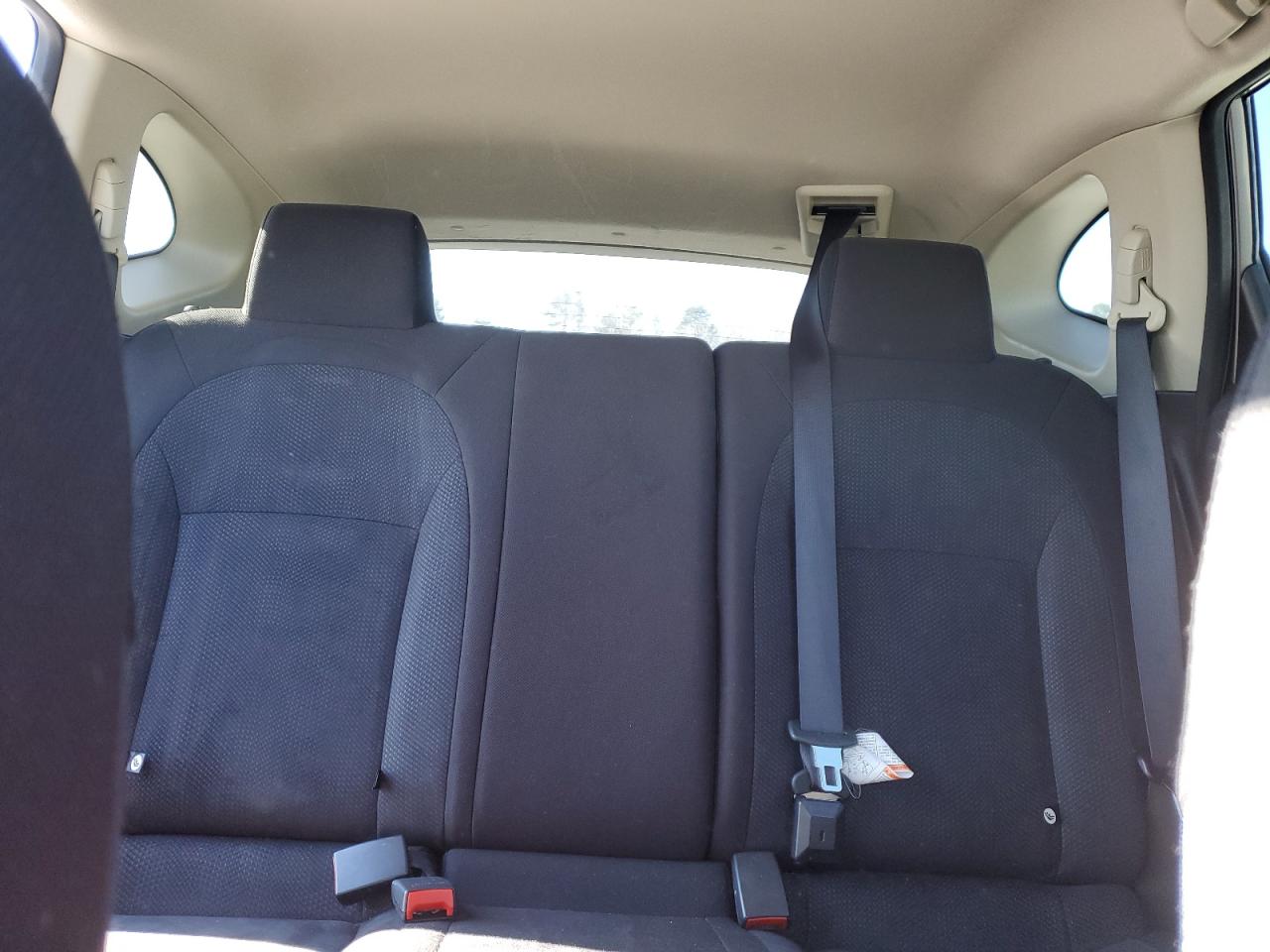 2015 Nissan Rogue - Image 10