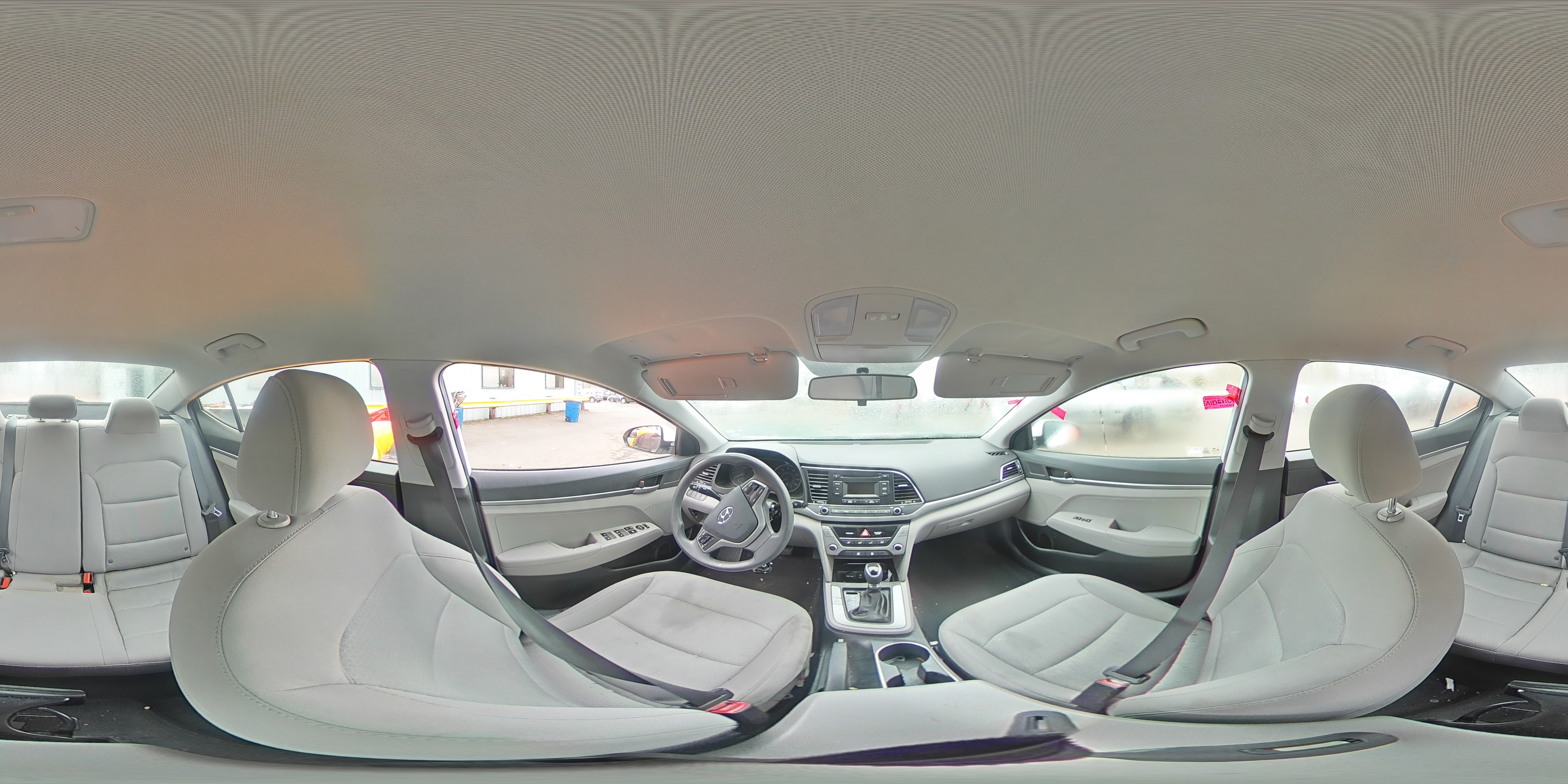 2017 Hyundai Elantra - Image 12