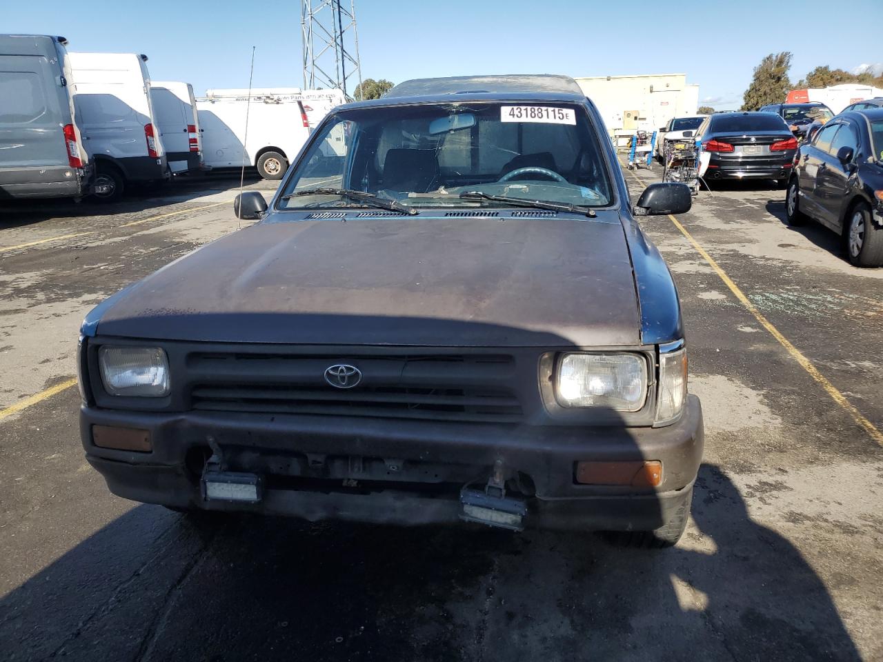 1994 Toyota Pickup - Image 5