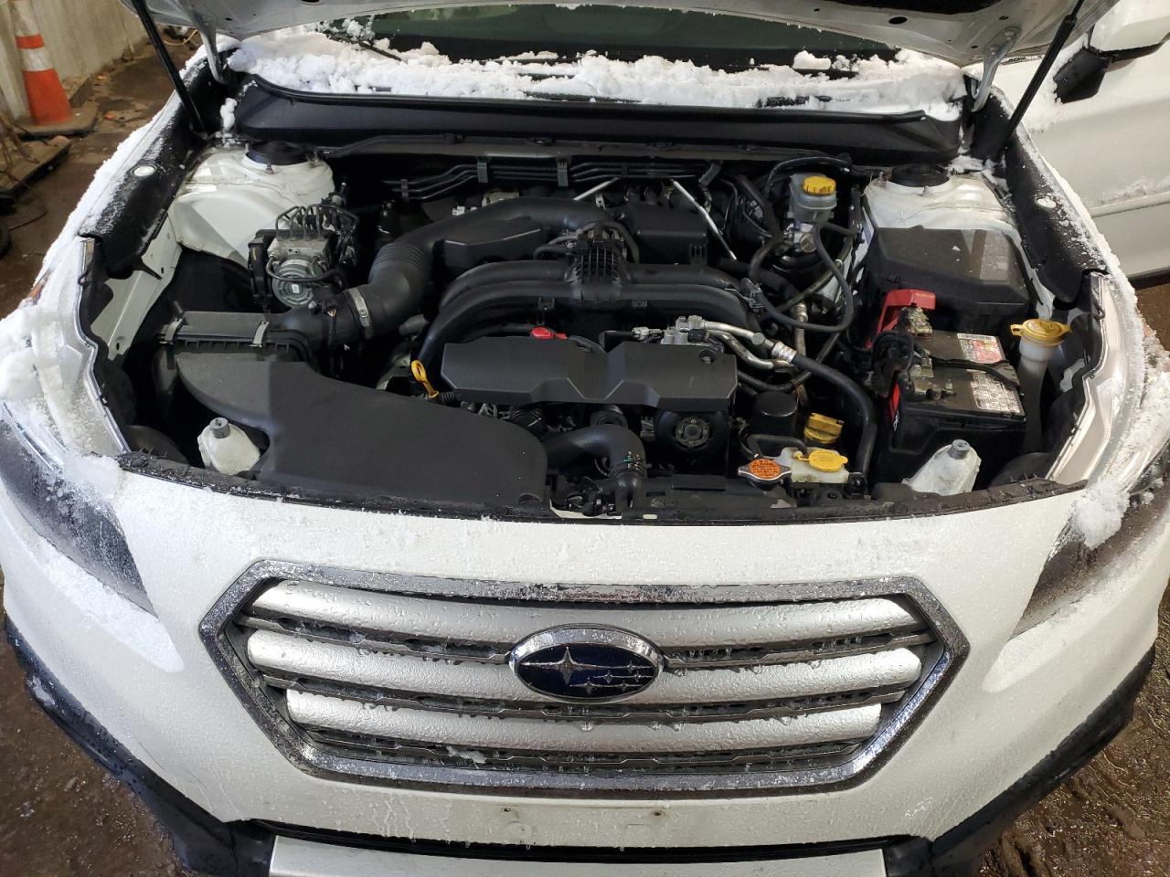 2016 Subaru Outback - Image 12