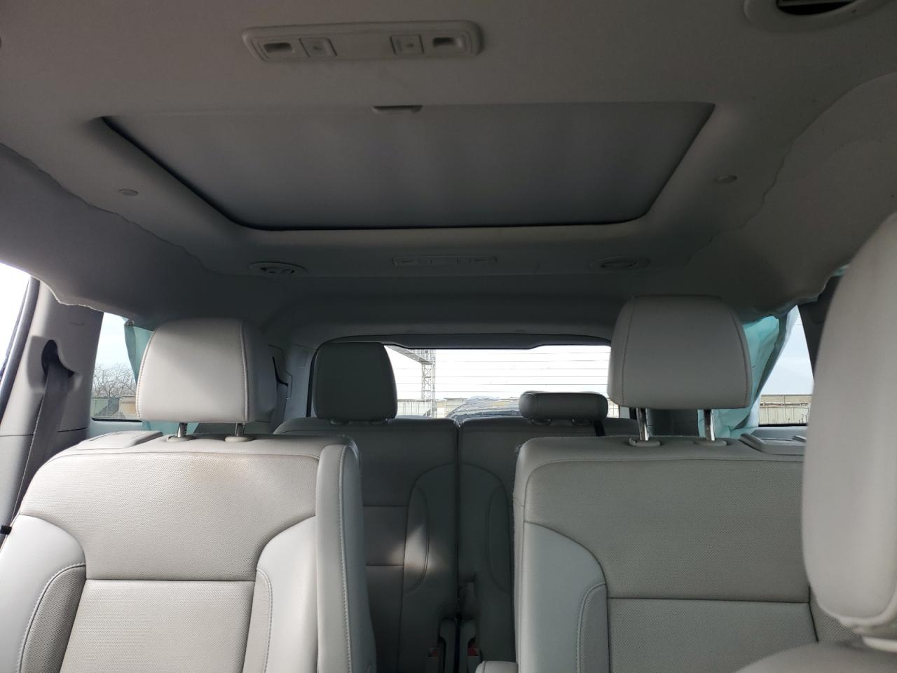 2020 GMC Acadia - Image 10