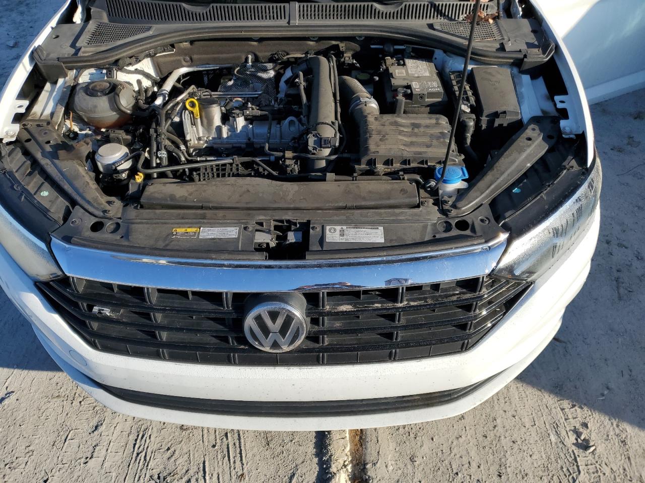 2019 Volkswagen Jetta - Image 11